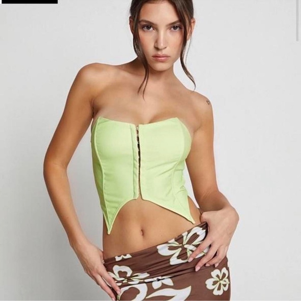 Tiger mist strapless corset